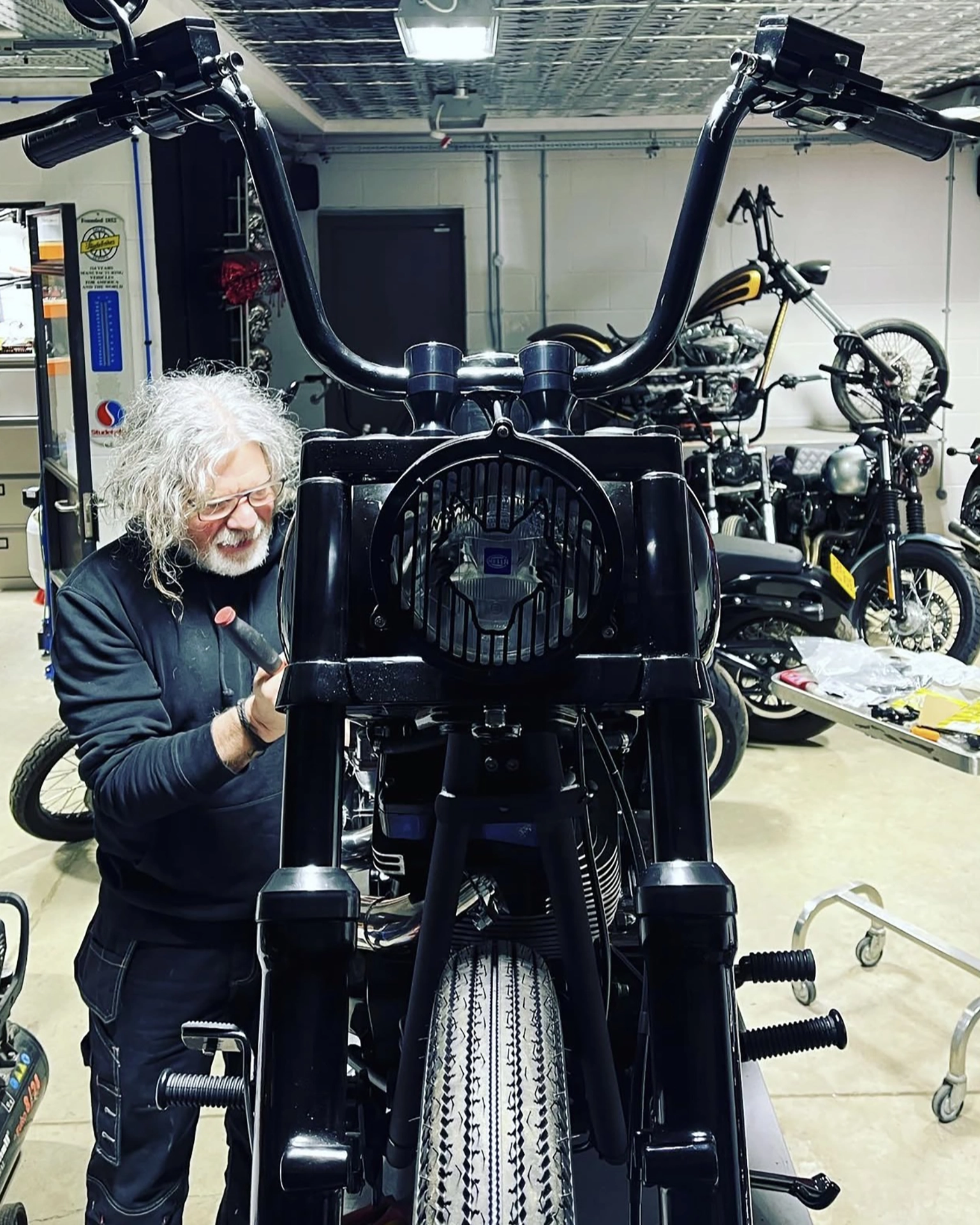 Bikes Softail ELCSoftail1(BlackOut)