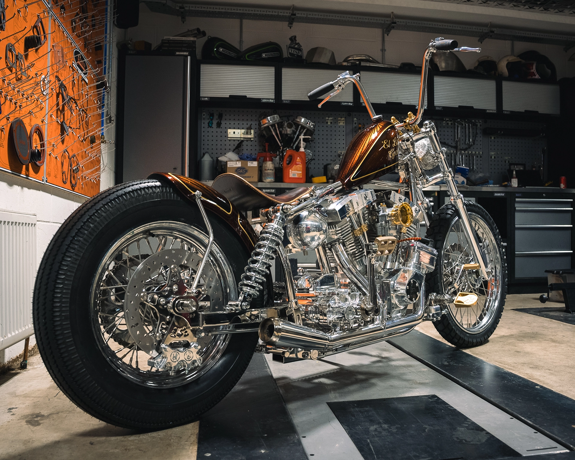 Bikes StainlessSwingarmShovels Bear